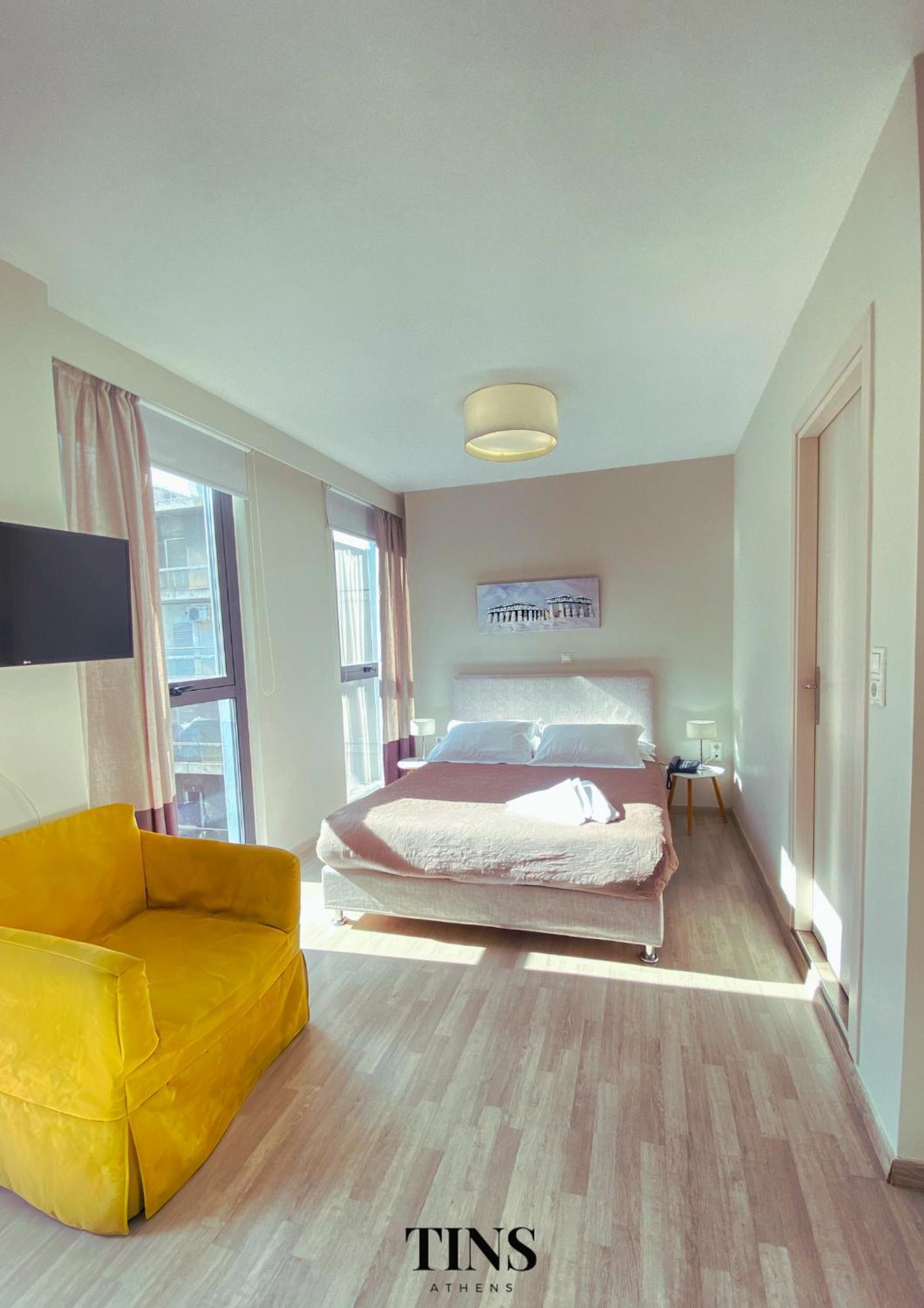 Tins Boutique Suites Athènes Extérieur photo
