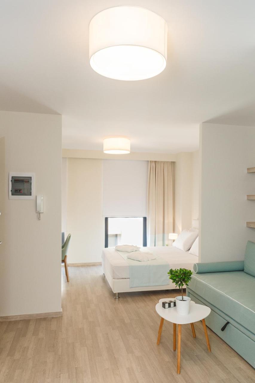 Tins Boutique Suites Athènes Extérieur photo