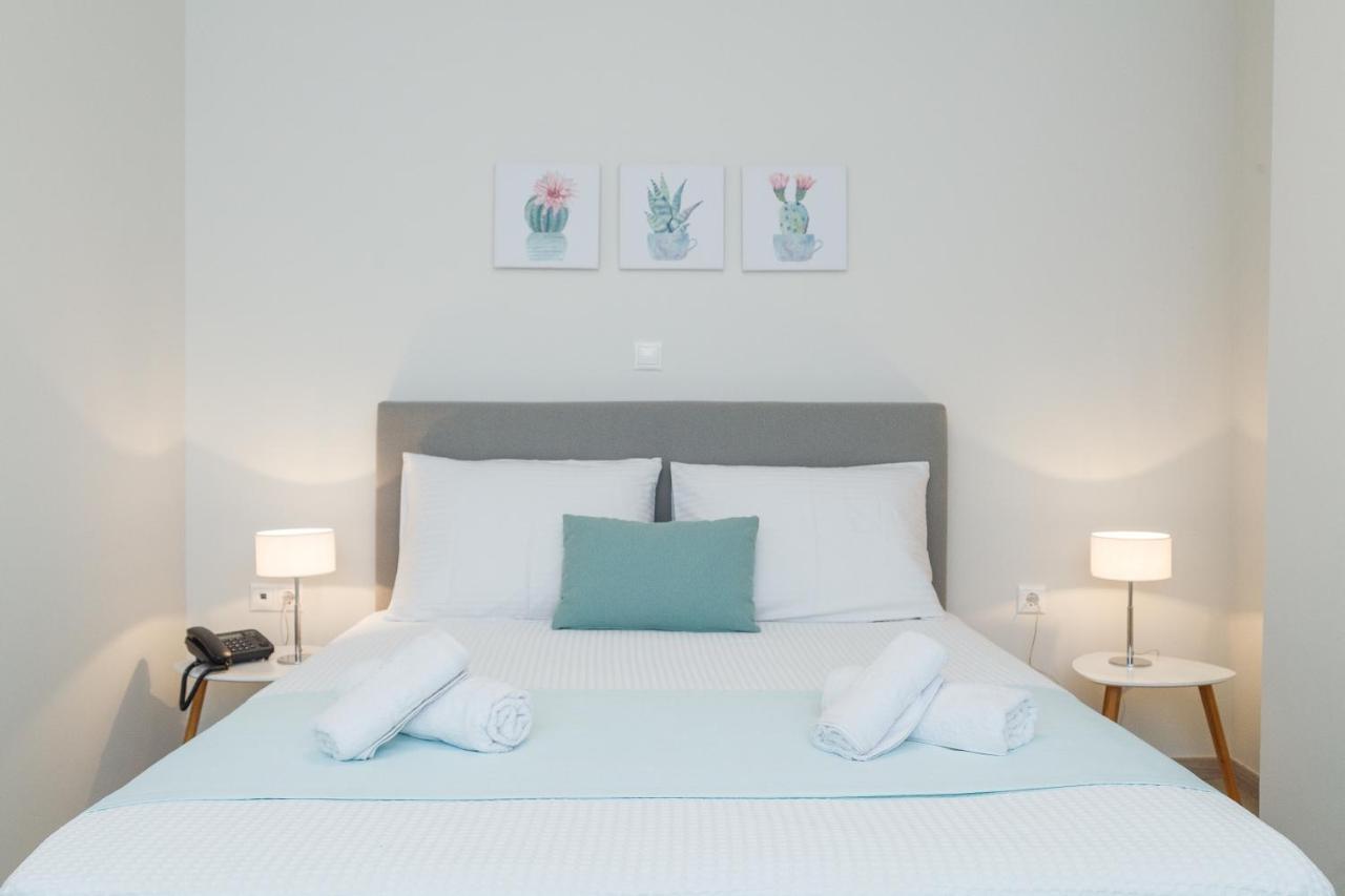 Tins Boutique Suites Athènes Extérieur photo
